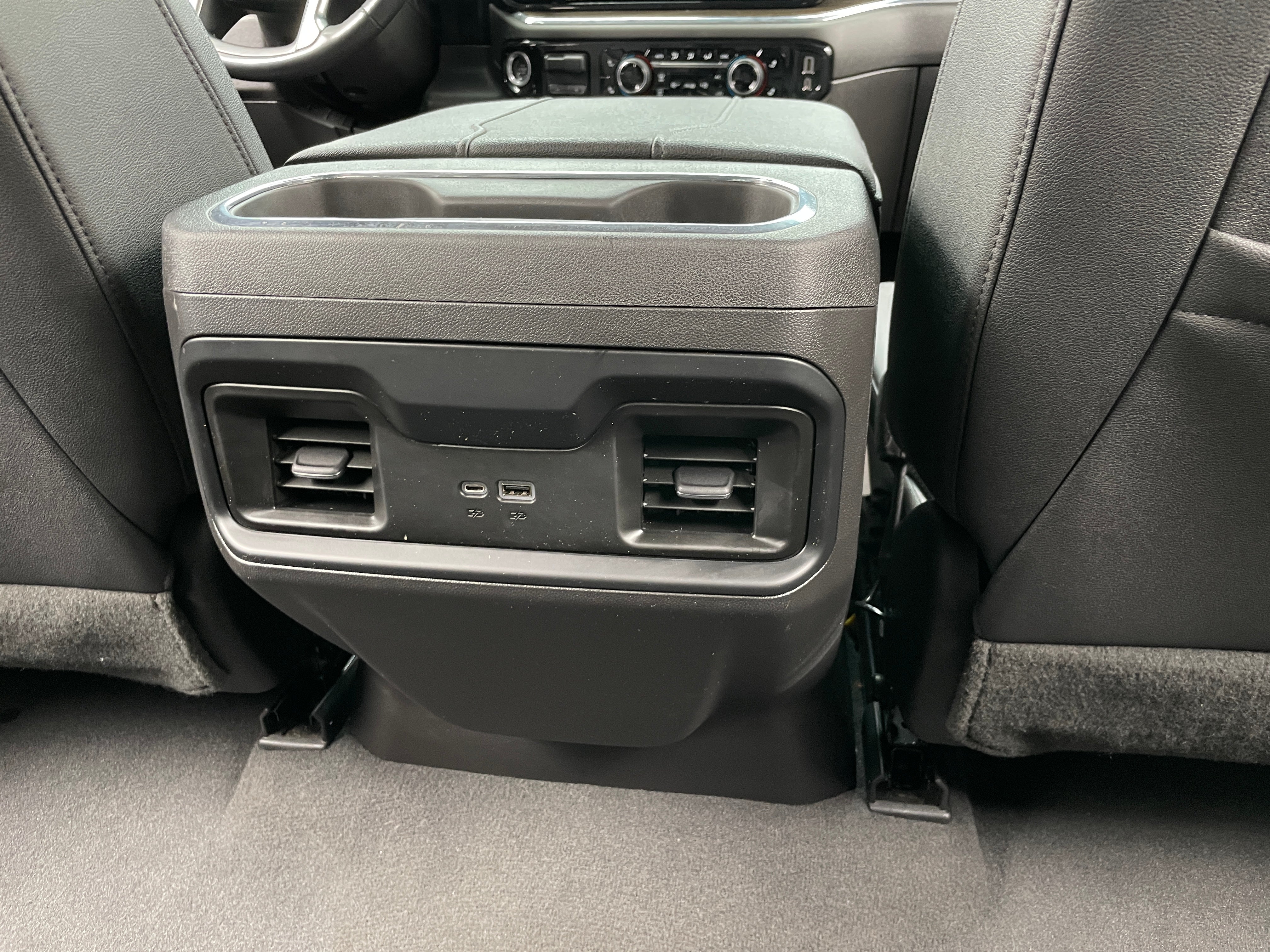 chevrolet silverado 1500 2023 3GCUDEEL4PG209589 image chevrolet silverado 1500 2023 3GCUDEEL4PG209589 image